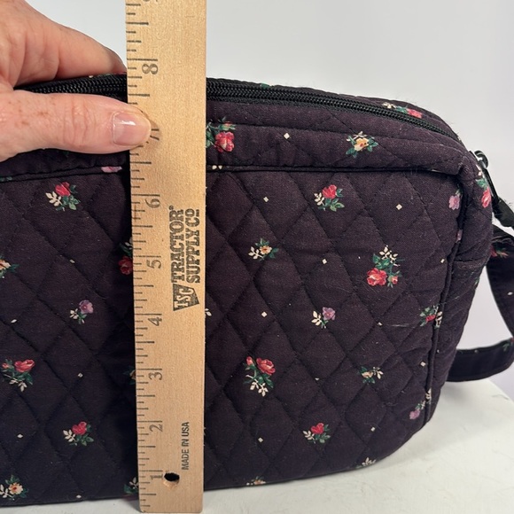 Vera Bradley Navy Blue w Roses & Border 2 Outside Pockets Good for Bible Bag - Picture 7 of 7